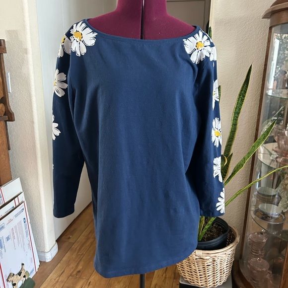 Talbots Tops - Talbots Long Sleeve Blue Top With White Daisies Down The Sleeves. Petite Large